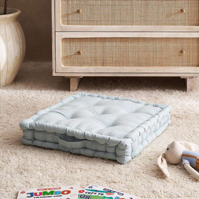 وسادة أرضية زرقاء للأطفال