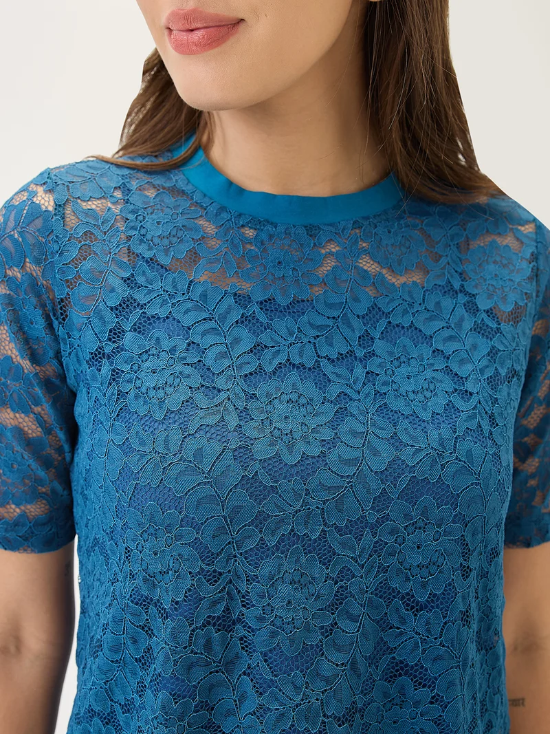 globus Women Round Neck Short Sleeves Opaque Floral Lace Party Top
