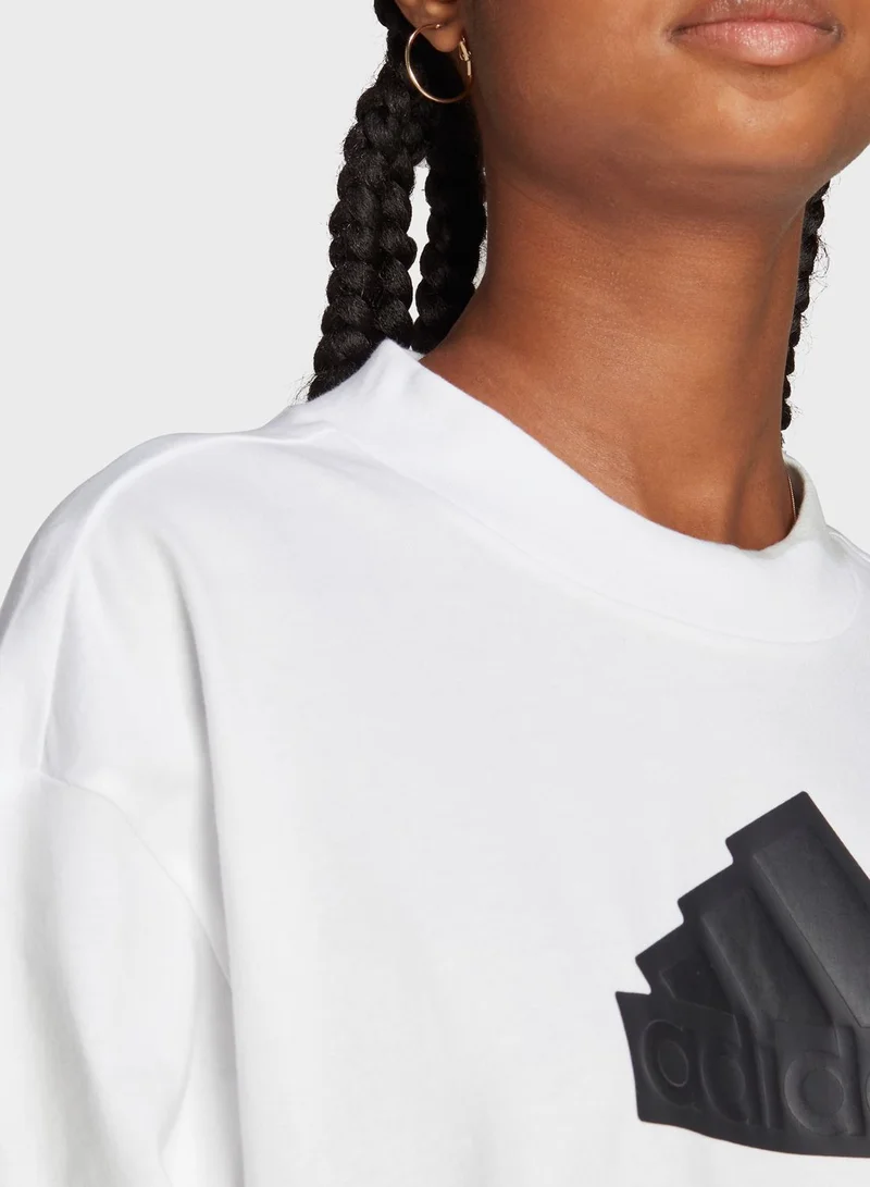 adidas تيشيرت فيوتشر ايكون بادج الرياضي