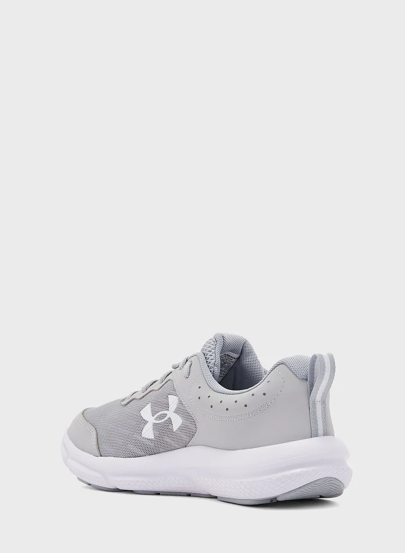 UNDER ARMOUR Charged Assert 10