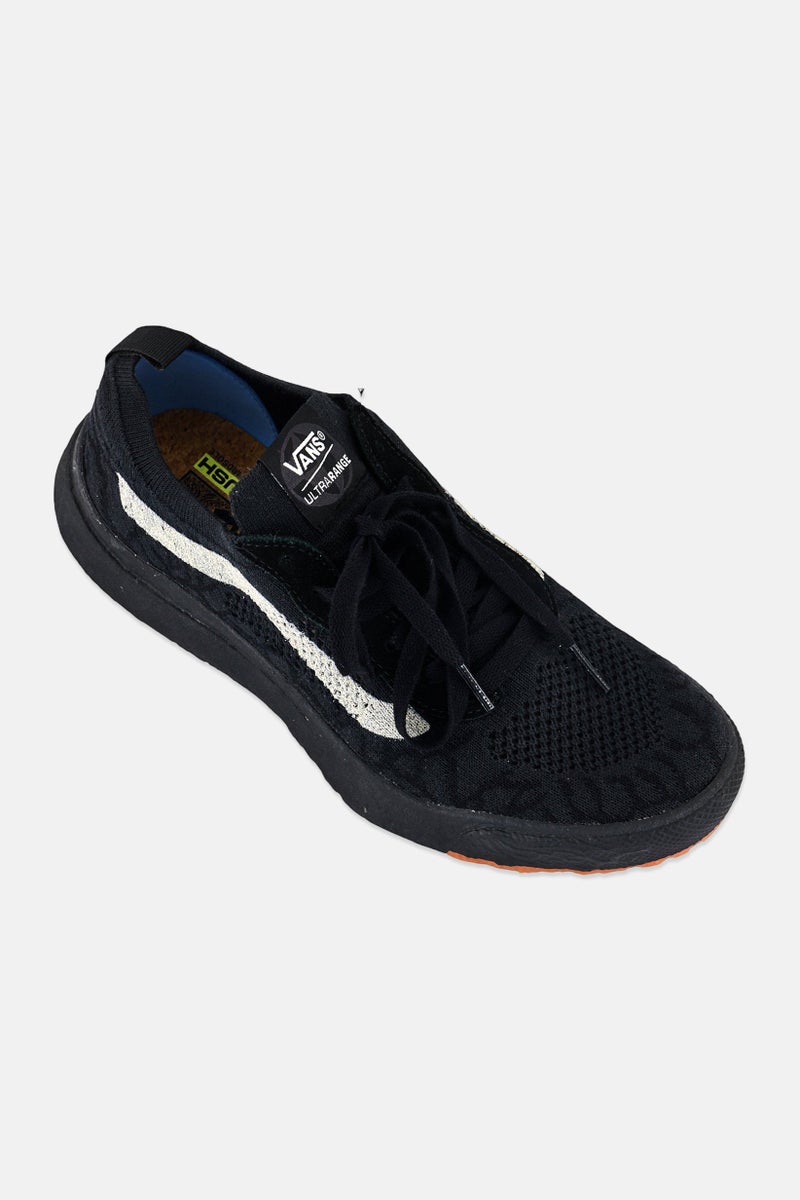 VANS Men UltraRange VR3 Lace Up Skateboarding Shoes, Black - Image 1