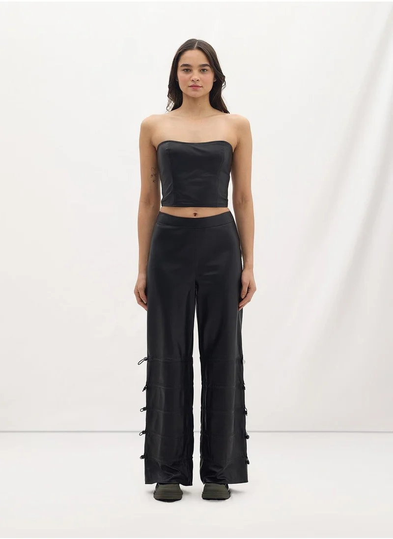 ليس بنجامنز LEATHER TOP 201