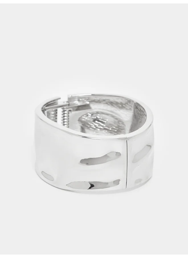 Styli Styli Metallic Thick Cuff Bracelet