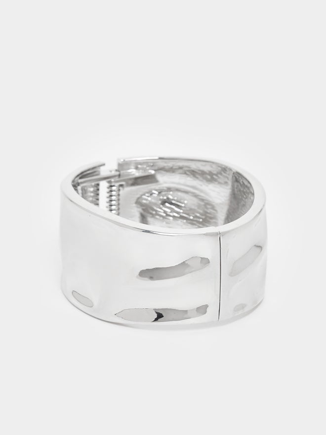 Styli Styli Metallic Thick Cuff Bracelet  - Image 1