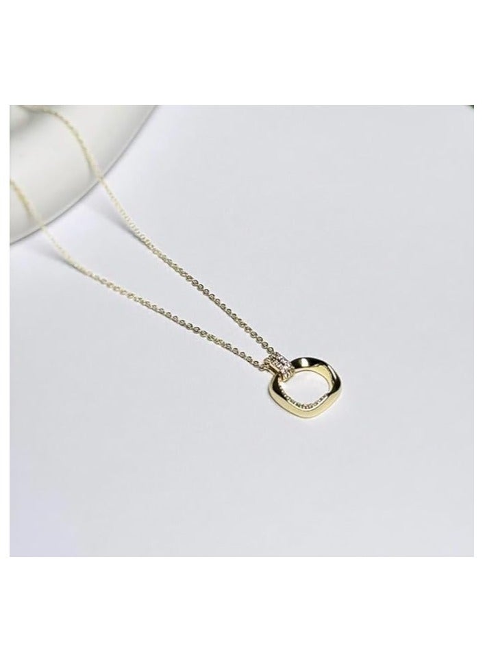 بونكا قلادة نسائية انيقة بتصميم عصري مع دلاية متنوعة من بونكا  سلسلة ناعمة ذهبي - Image 4