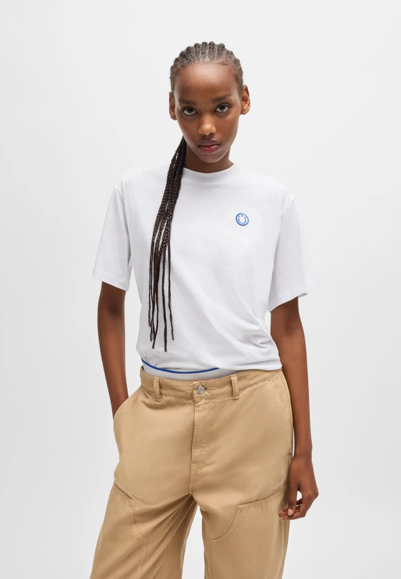 هوجو Cotton-jersey T-shirt with logo badge