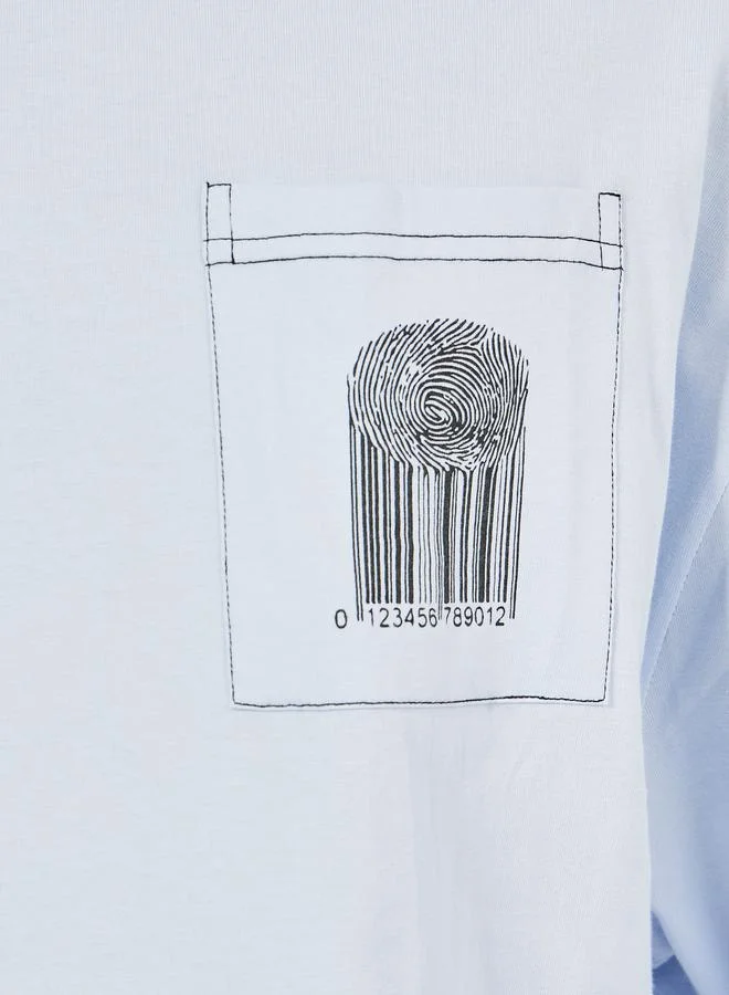 ستايلي Boxy Fit Contrast Stitch T-Shirt with Graphic Pocket