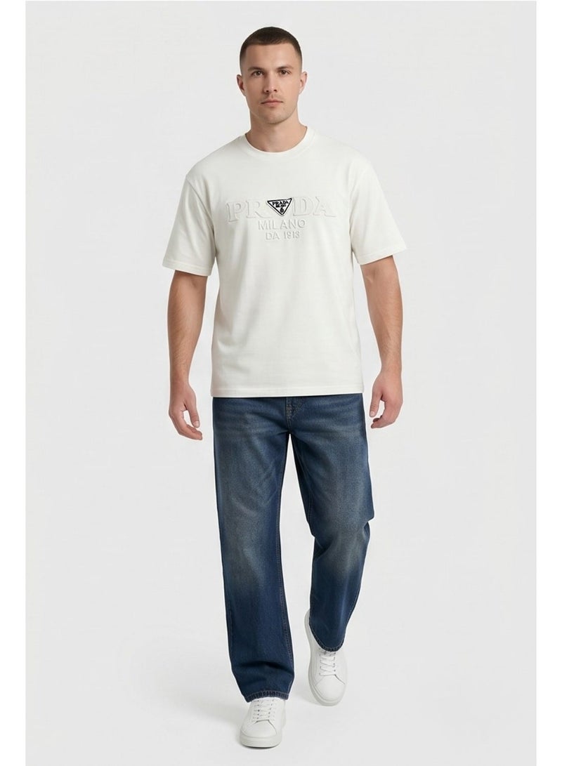 T-Shirt Minimal details that add a modern touch to your outfit For Men. - Image 1