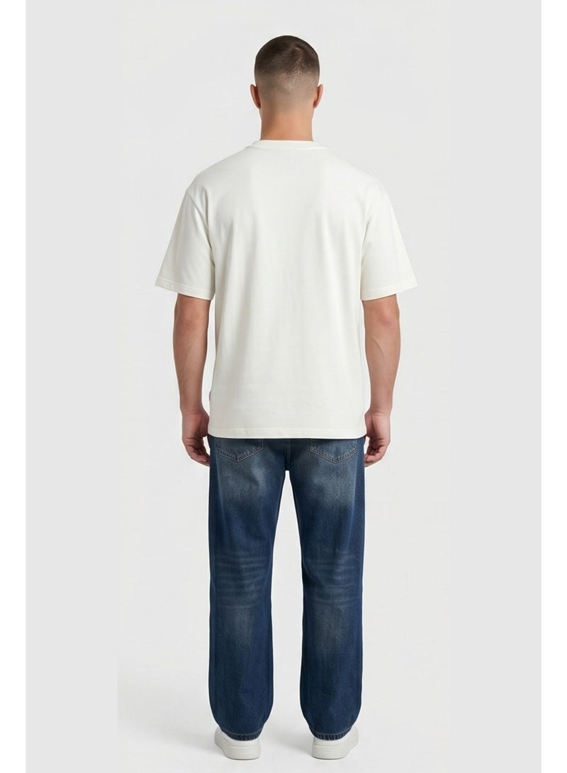 T-Shirt Minimal details that add a modern touch to your outfit For Men. - Image 2
