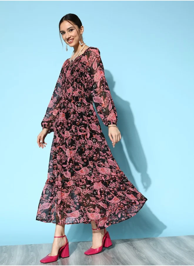 آي شين Aline Fit Self Design Pattern Square Neck Neck Long Sleeves BLACK Colour Woven Georgette Dresses for Women with Semi Elastic Closure - Designed with Style and Comfort