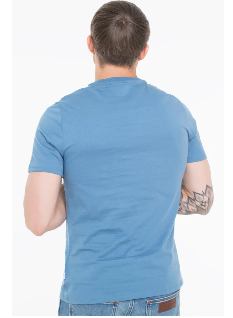 GUESS Logo Crew Neck Tshirt