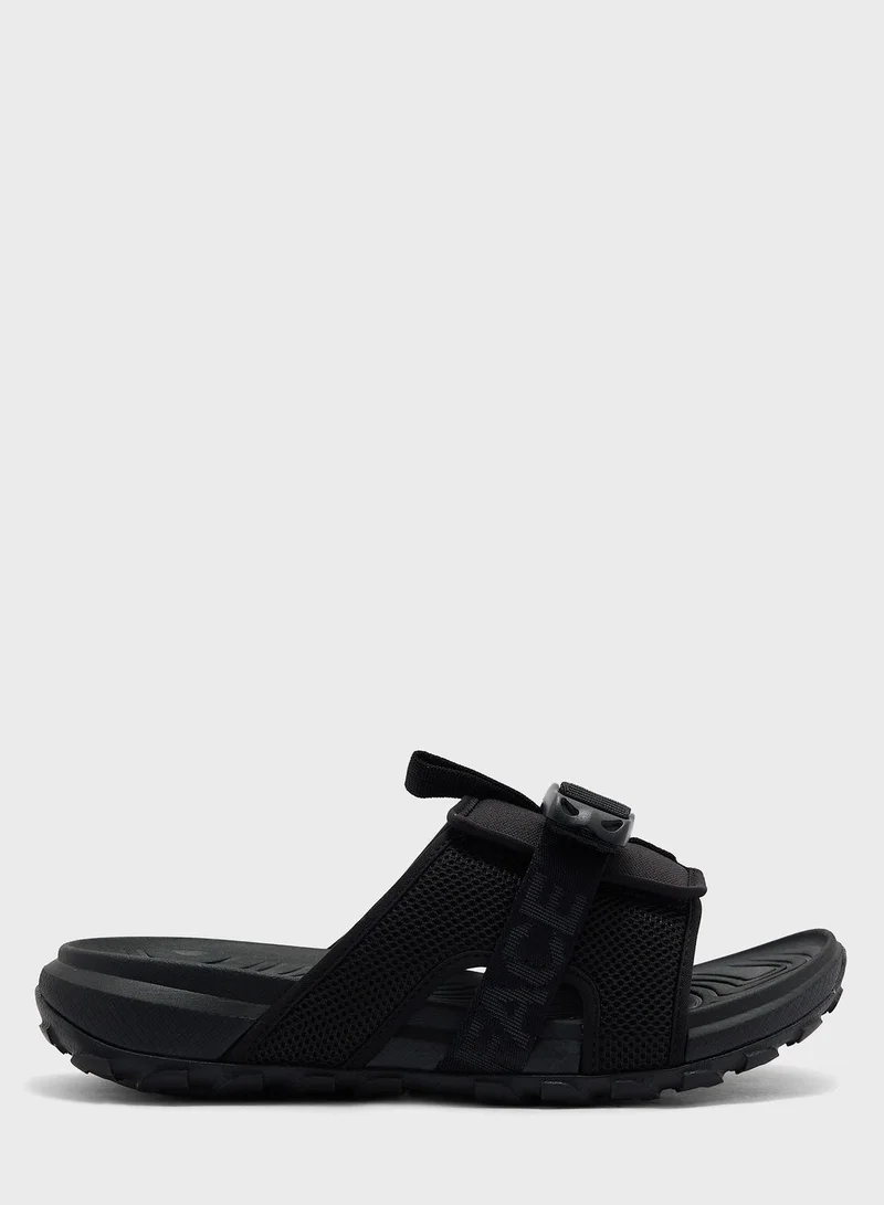 THE NORTH FACE Explore Camp Slides