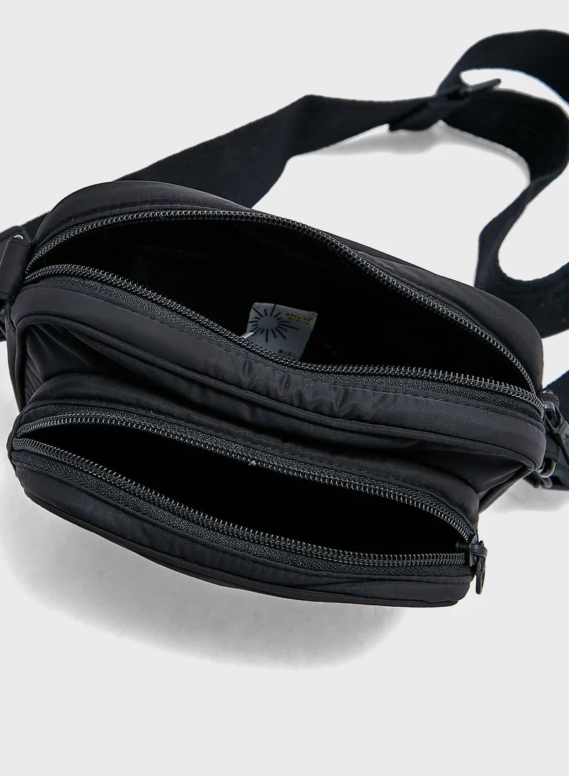 Aerie Offline Moves Crossbody Bag