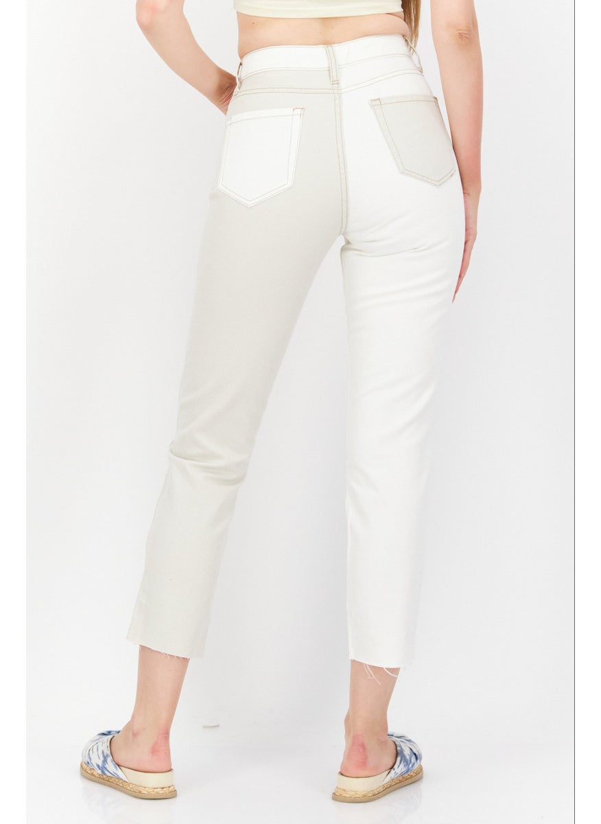 Stradivarius - Women Mom Fit Two Tone Non Stretchable Denim Jeans, Off White/Cream - Image 1