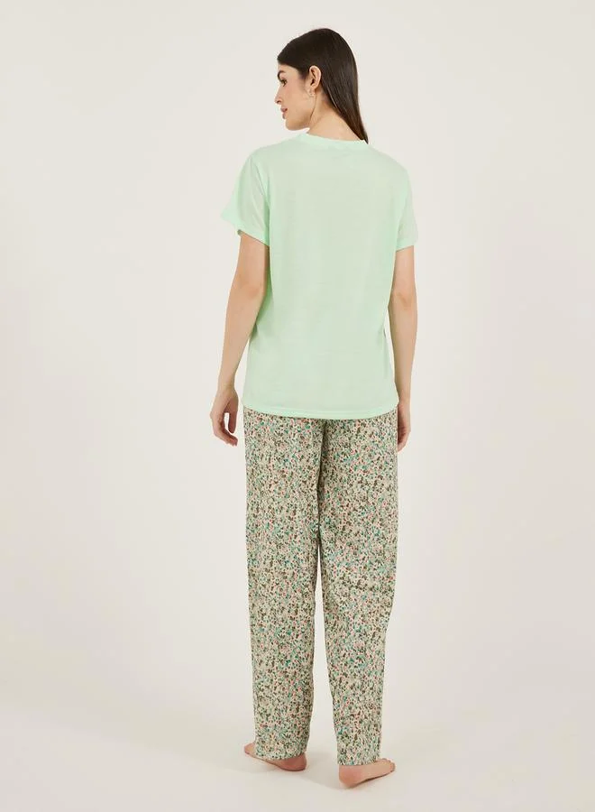 Styli Simplicite Print T-Shirt and Floral Printed Pyjama Set