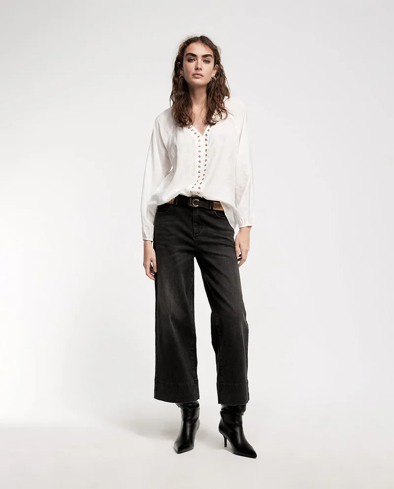 لولا كساديمونت Blouse with eyelets