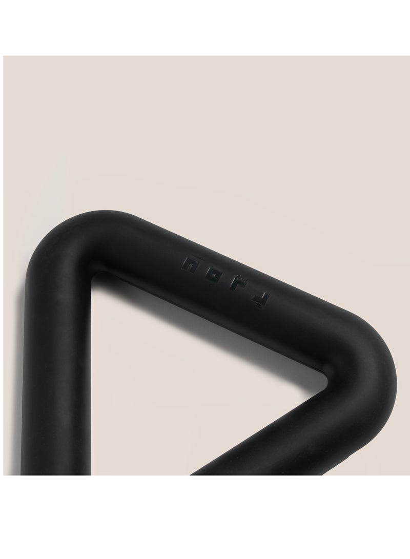 تمدد وزن المثلث - دامبل مبتكر بوزن 4.5 كجم مع قبضة مزدوجة مريحة | دمبل تدريب القوة للاستقرار وتمارين متنوعة | مصنوع من السيليكون الناعم - Image 3