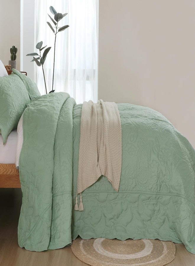 EVENHUG Oversized King Quilt Set California King Size Bedspread 120"x120" Lightweight Reversible Bedding Coverlets Set for All Seasons 3 Piece (Super King,Sage Green) - Image 4