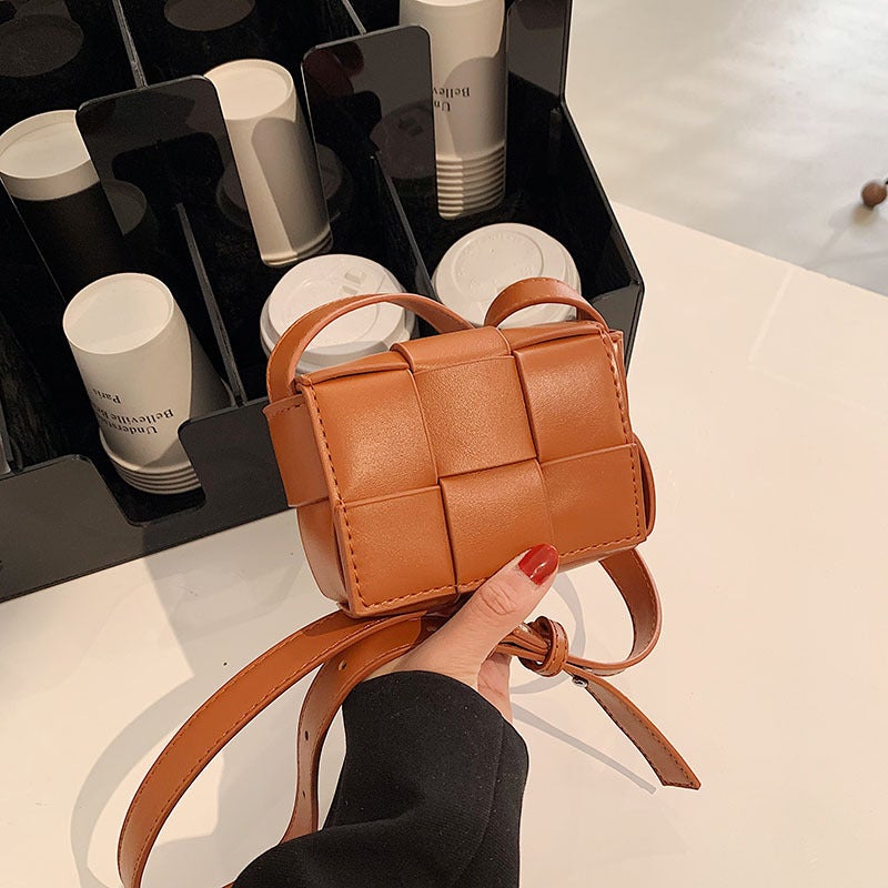 Woven Kidsren'S Bag Korean Style Fashion Pu Klein Pure Color Crossbody Bag Family Accessories Lipstick Bag For Women - Image 2