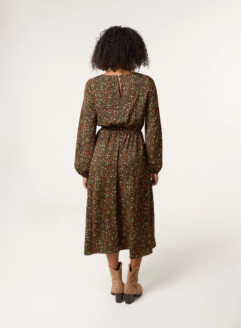 بلو فانيلا فستان ميدي بطبعة حيوانات