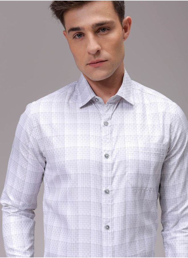The Indian Garage Co Men Slim Fit Checkered Full Sleeves Cutaway Collar Formal Shirt  - Image 1