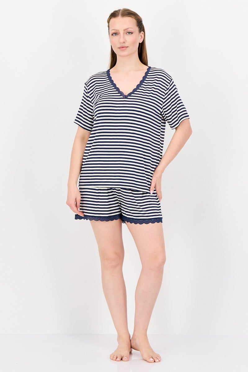 FOREVER 21 Women 2 Pieces Stripe Top And Shorts Pyjama Set, Multicolor - Image 2