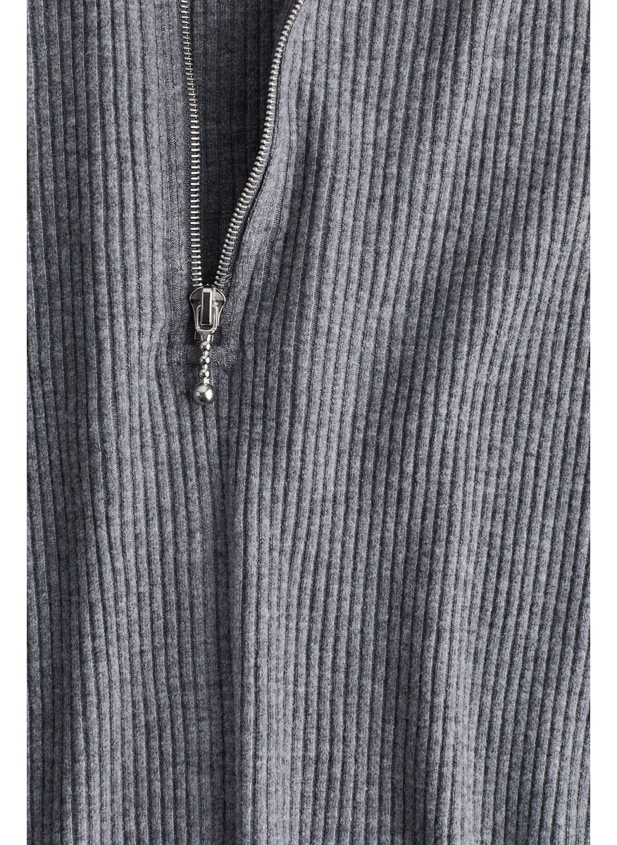 اتش اند ام Ribbed Zip-Top Top