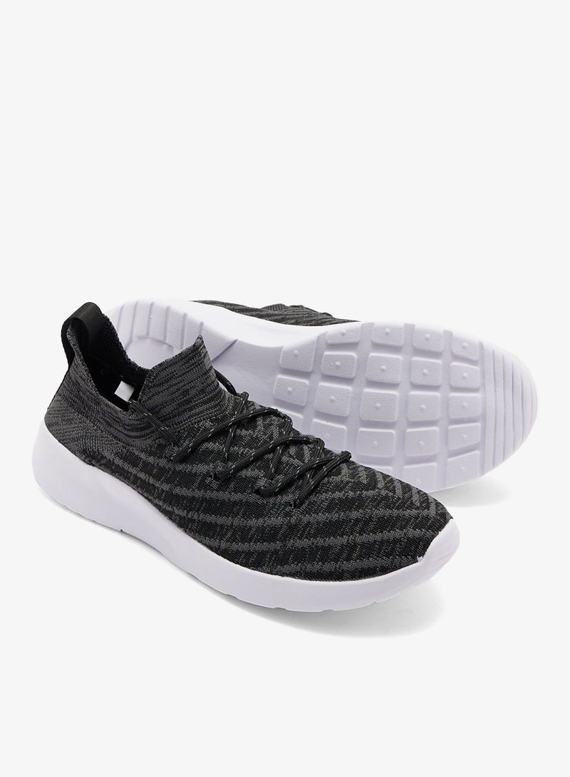 سفنتي فايف سنيكرز كاجوال محبوك - Image 3