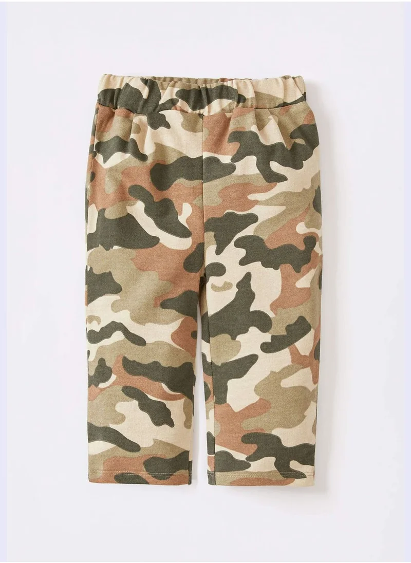 ديفاكتو Elasticated Waist Camo Print Sweatpants