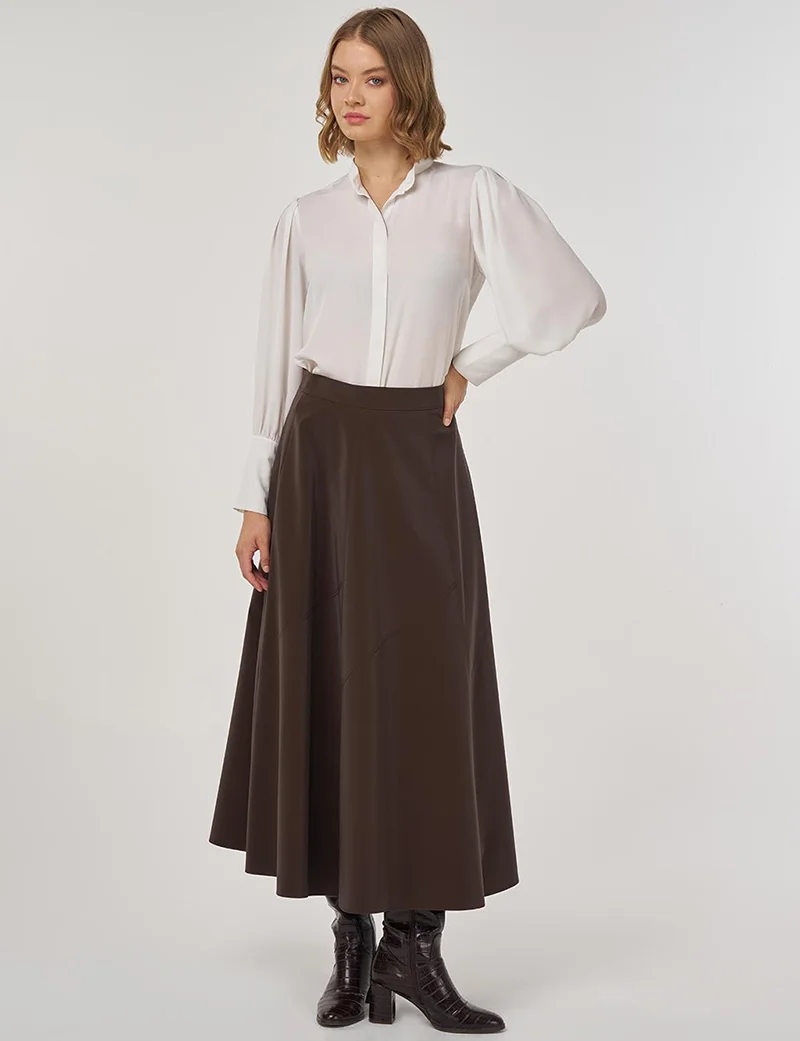 Kayra Panel-Seamed Flared Skirt in Dark Coffee