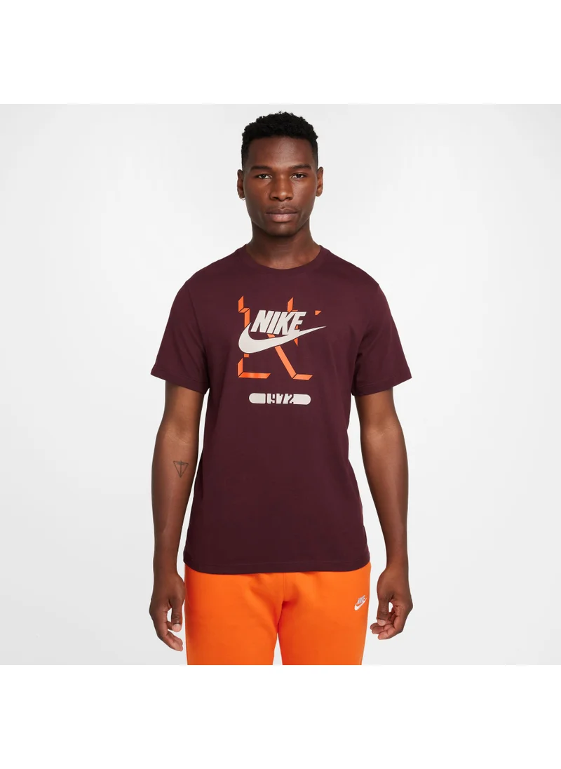 Nike Men's Sportswear T-Shirt