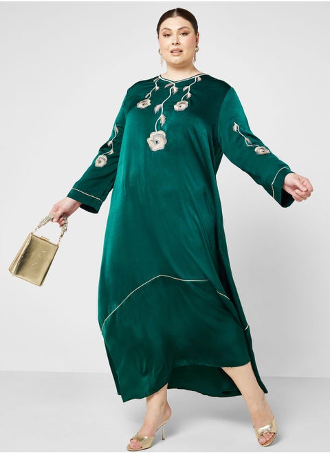 Plus size embroidered jalabiya