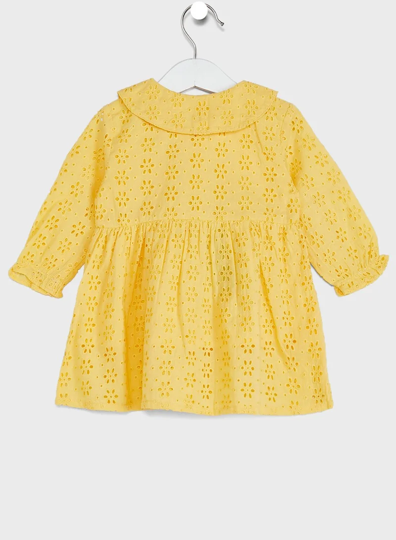 Ripples Solid Collared Neck Dress