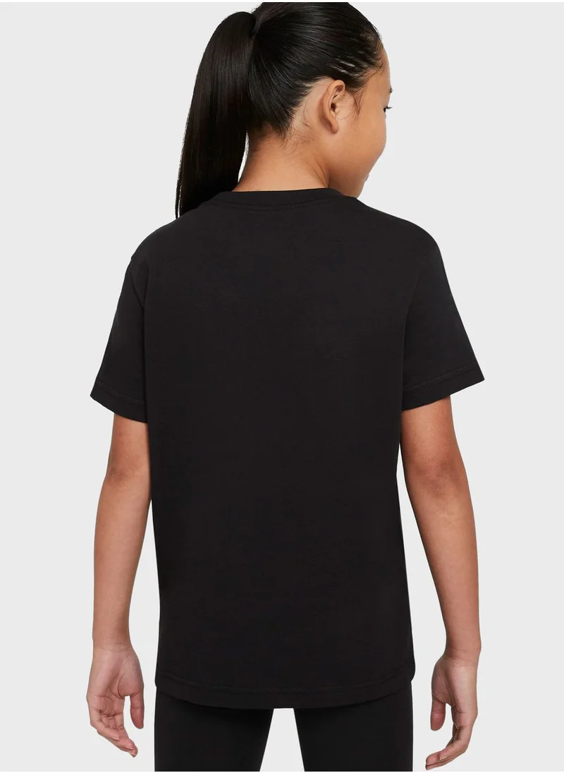 Nike Youth Nsw Essential Boyfriend T-Shirt