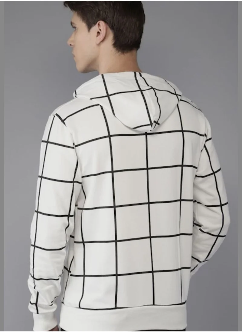 Campus Sutra Front Pocket Printed Hoodie