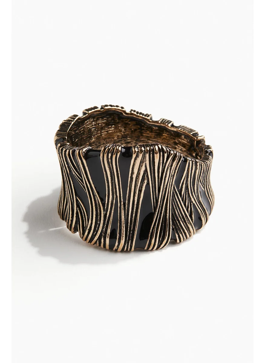 اتش اند ام Cuff Bracelet