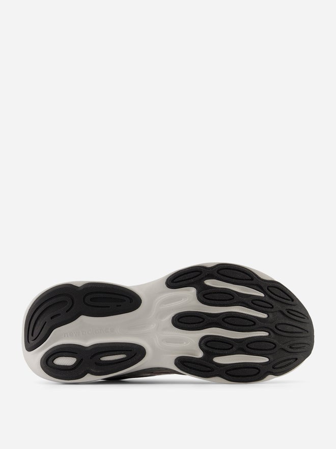 New Balance 680 Shoes - Image 5