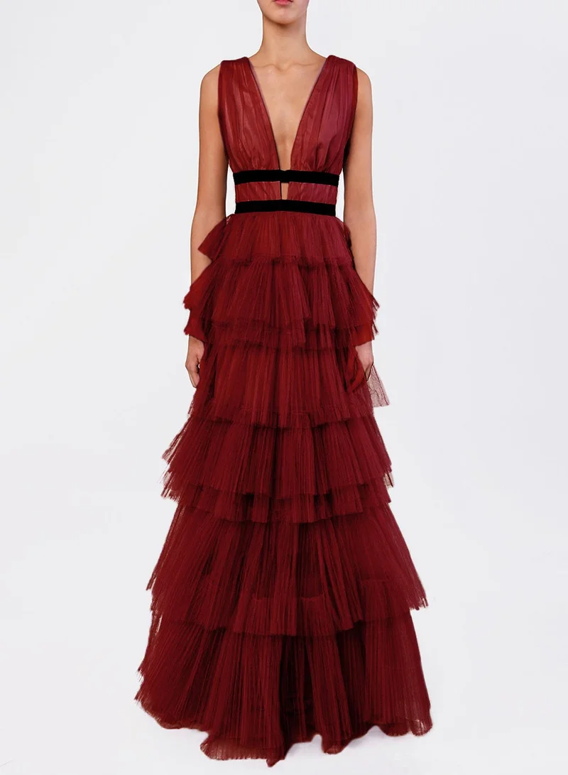 ترو ديكادينس Eliza Burgundy Plunging Neck Layered Tulle Skirt Maxi-Dress