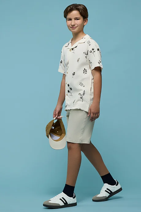 أر أند بي Solid Shorts with Button Closure