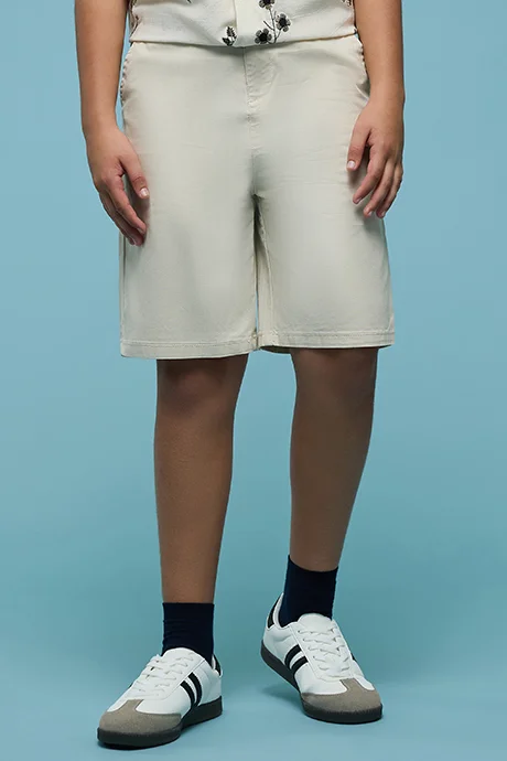 أر أند بي Solid Shorts with Button Closure