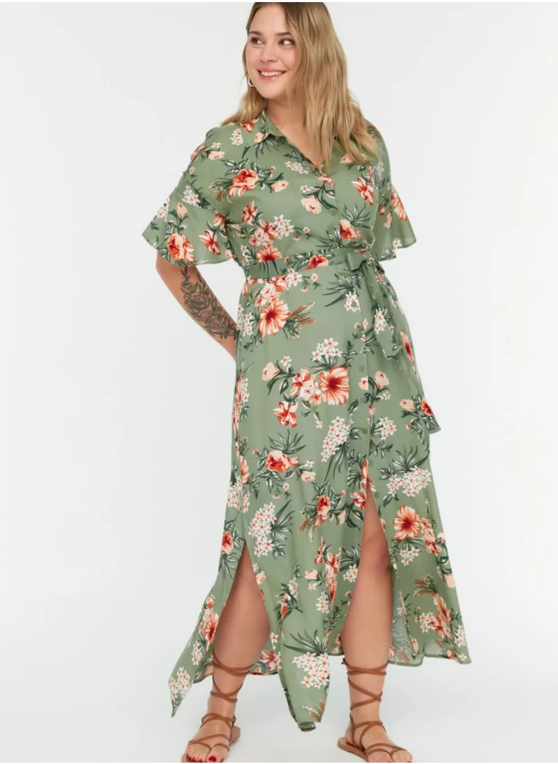 Trendyol Curve Slit Detail Floral Print Dress