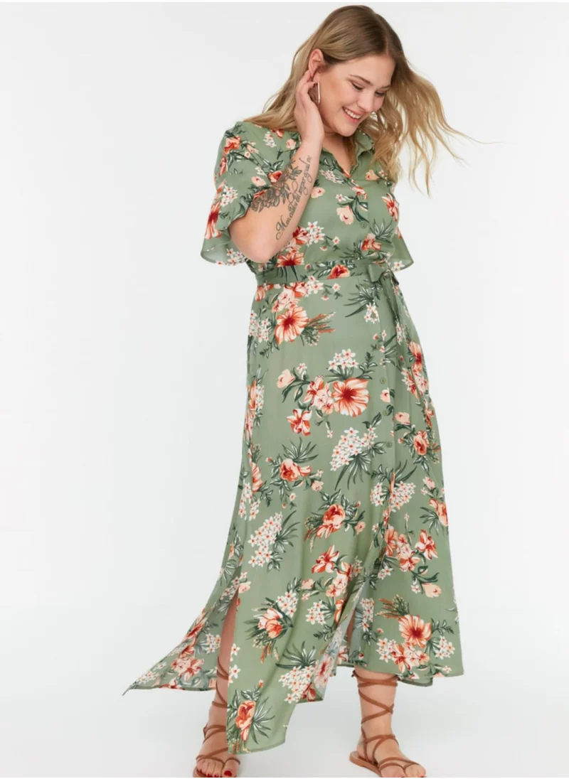 Trendyol Curve Slit Detail Floral Print Dress