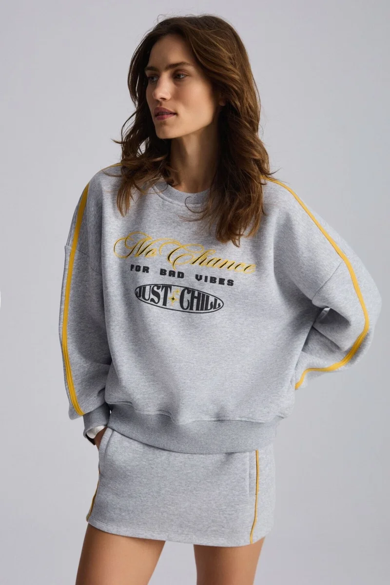 جريميلانج Mıreille Women's Printed 3 Thread Knitted Organic Cotton Regular Fit Grey Melange Sweatshirt