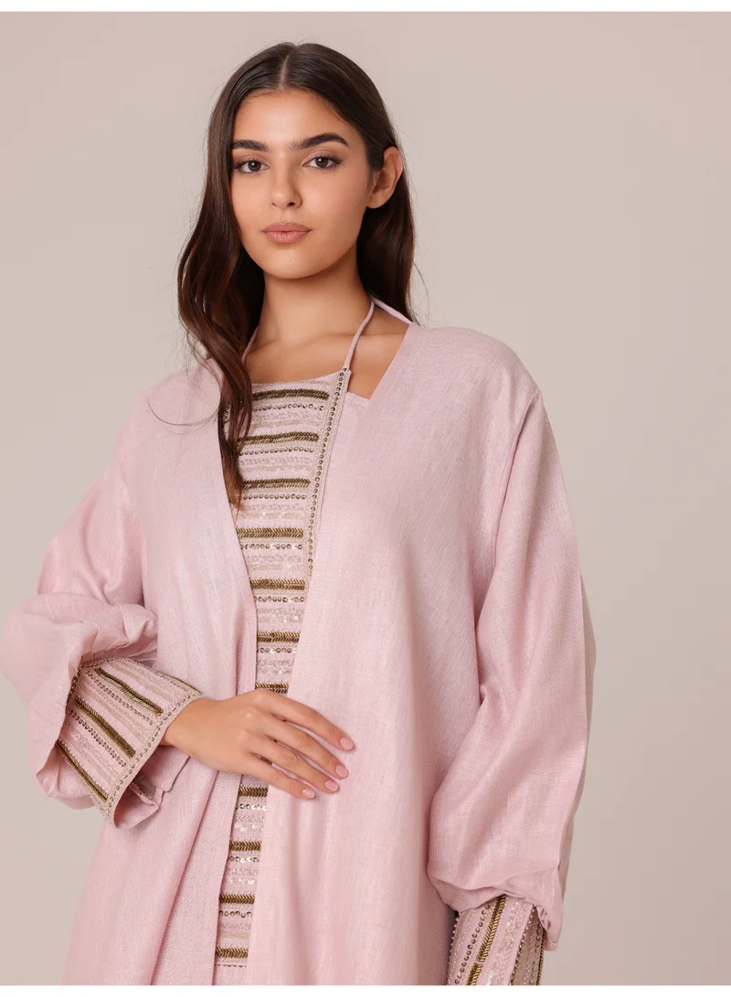 اكسا طقم من قطعتين فاخر مزين بالترتر والخطوط