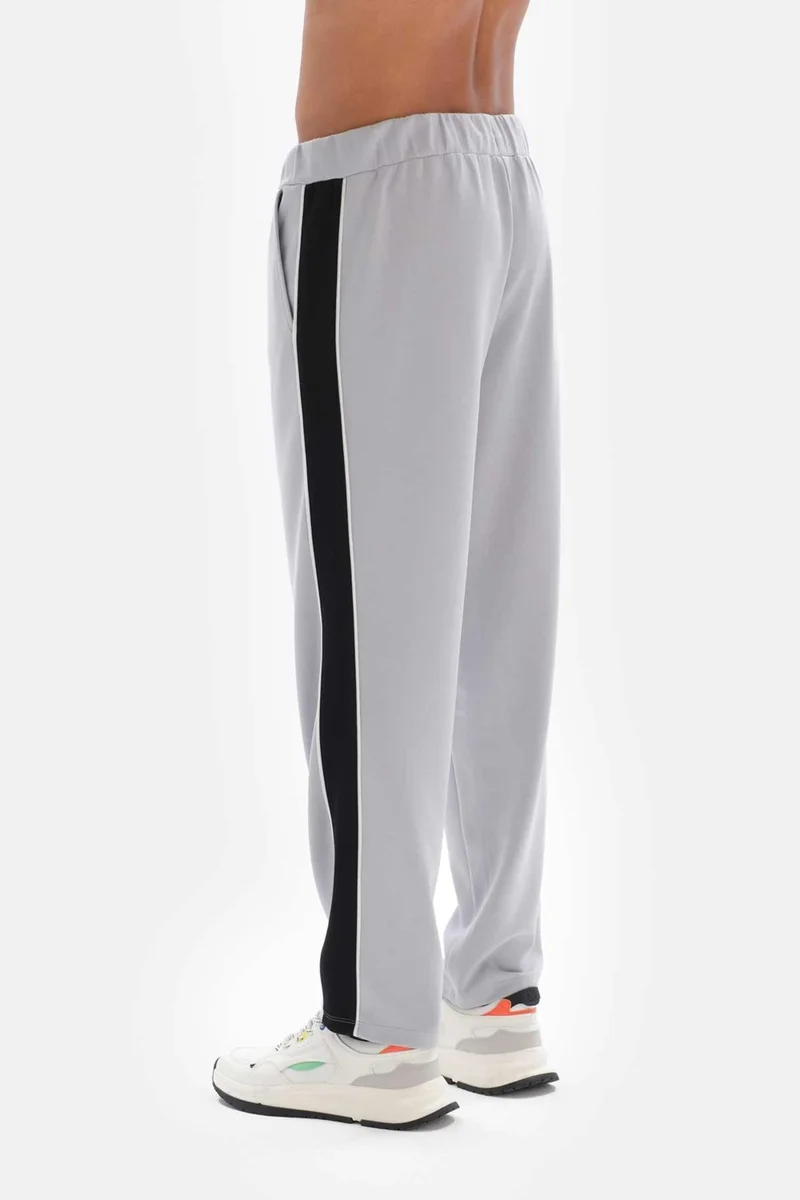 داجي Light Gray Men's Sweatpants Cupro