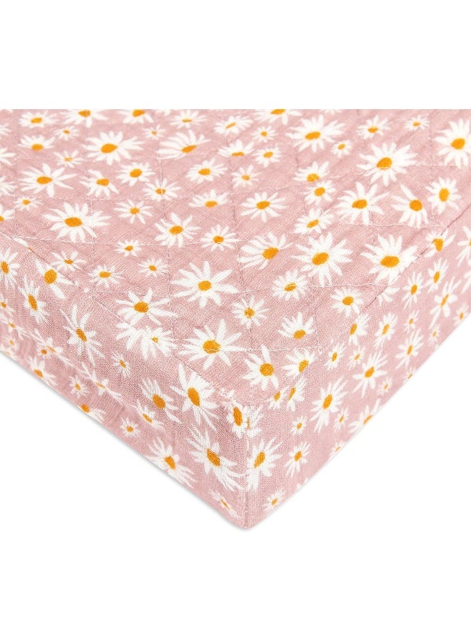 babyletto Babyletto 100% Quilted Organic Cotton Changing Pad Cover, GOTS-Certified, Fitted 360°, Ultra-Soft and Breathable Muslin - Daisy - Image 1