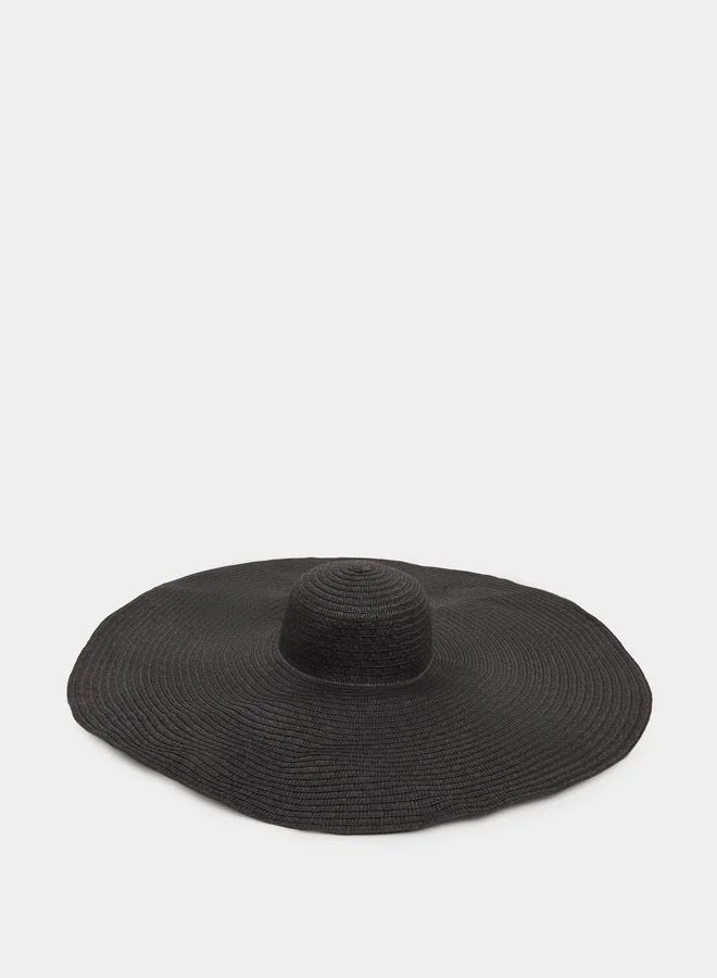 ستايلي قبعة شمس قش بحافة واسعة