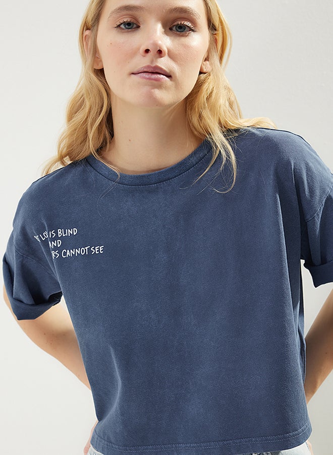 trendyol Indigo 100% Cotton Faded Effect Printed Crop Crew Neck Knitted T-Shirt TWOSS23TS00117 - Image 3