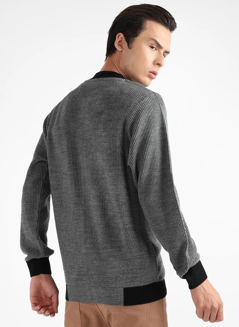 Campus Sutra Men's Dark Grey Zip-Front Sweater With Contrast Hem
