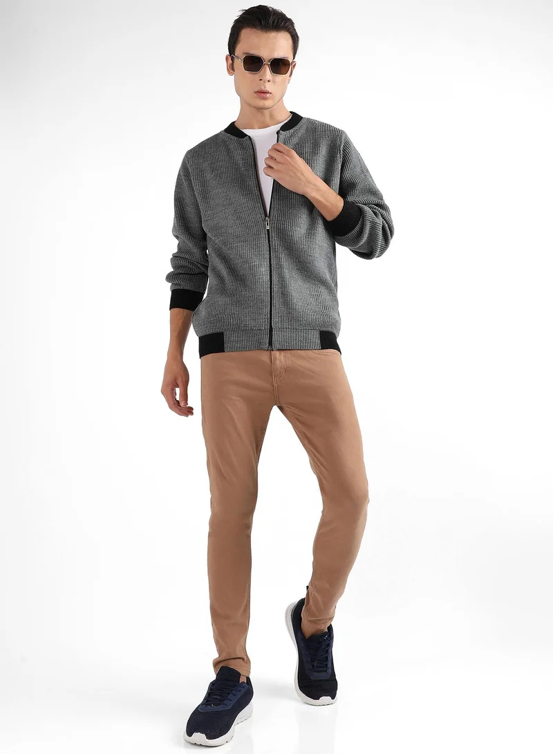 Campus Sutra Men's Dark Grey Zip-Front Sweater With Contrast Hem